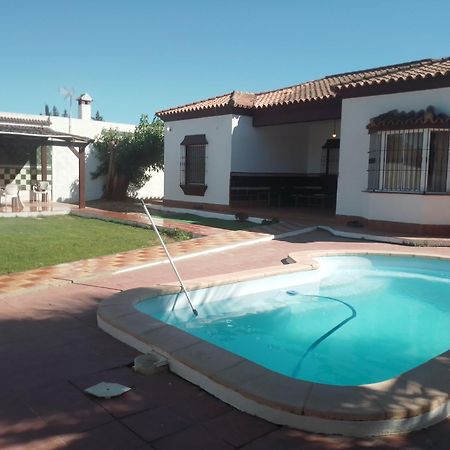 Agradable Chalet Con Piscina Para Escapadas. Chiclana de la Frontera Bagian luar foto