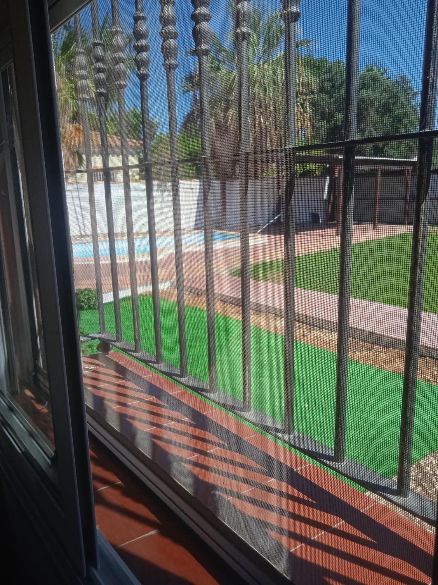Agradable Chalet Con Piscina Para Escapadas. Chiclana de la Frontera Bagian luar foto